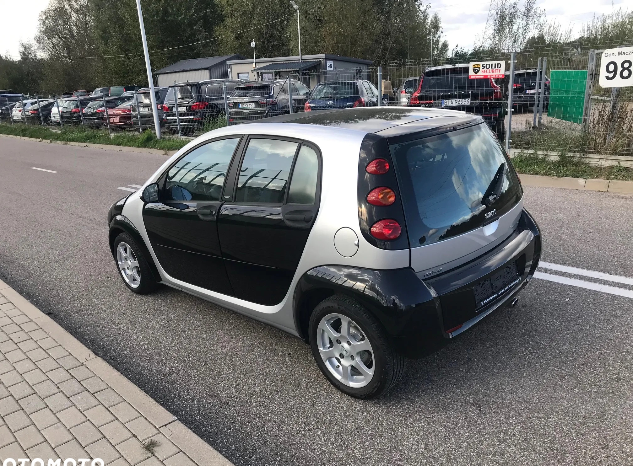 Smart Forfour cena 12900 przebieg: 146000, rok produkcji 2005 z Białystok małe 46